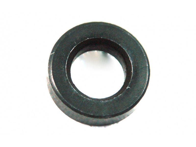 Rear center wheel sleeve for Hyper 125 motorcycle length 8mm outer diameter 28mm inner diameter 15,3mm