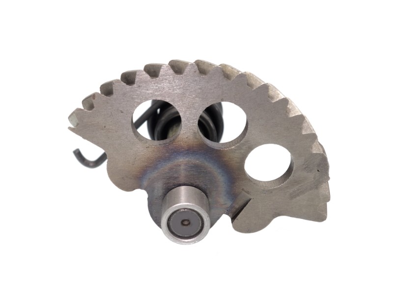 Kick starter shaft for B-Max scooter