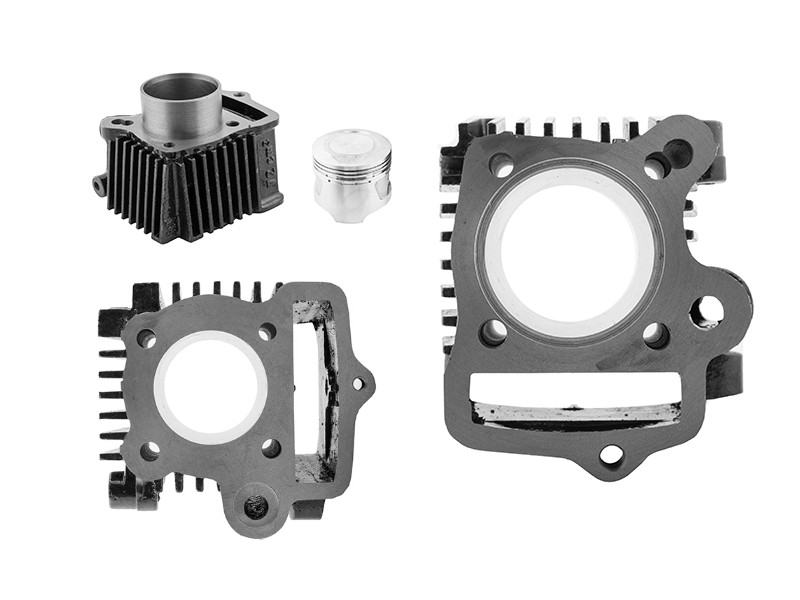 Moretti Cylinder and cylinder head for moped 4T 80cc 139FMB, silver