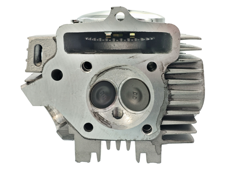 Moretti Cylinder and cylinder head for moped 4T 125cc 154FMH Moretti Cylinder and cylinder head for moped 4T 125cc 154FMH