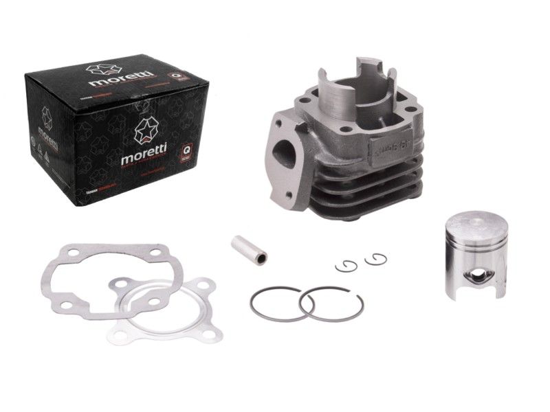 Moretti cylinder for scooter 2T 50cc 1PE40QMB bolt 10mm