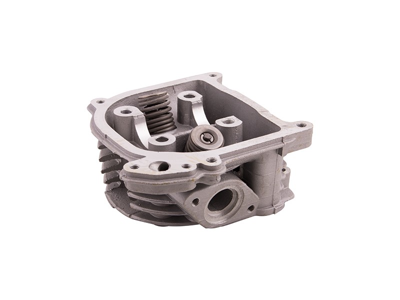 Cylinder head 80cc for Huragan 5 scooter with horizontal engine
