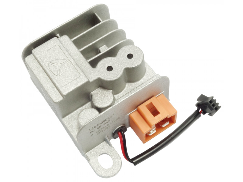 Voltage converter YADEA T2