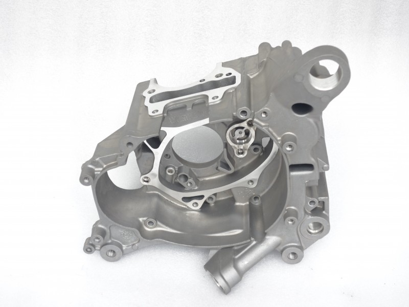 Right engine crankase X-trail 125