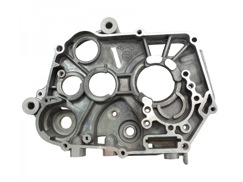 Engine crankcase set DB125