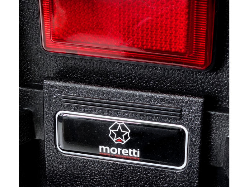 Top case Moretti, MR-688, 32l, black, red reflection Top case Moretti, MR-688, 32l, black, red reflection