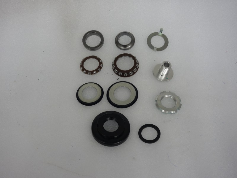 VOGE 625DSX steering head mount