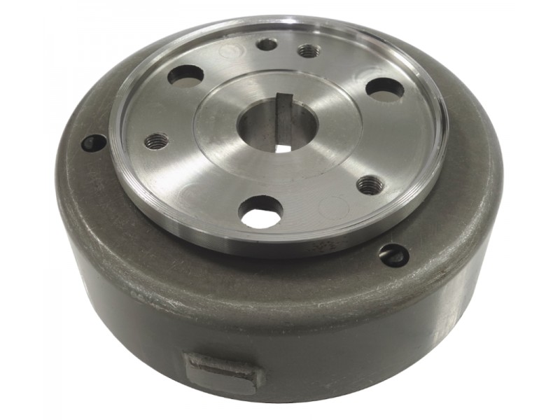Magneto set with spark gap Magneto set with spark gap
