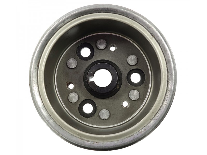 Magneto set with spark gap Magneto set with spark gap