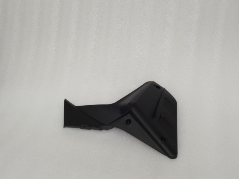 Bottom tank cover, inner right FR 2