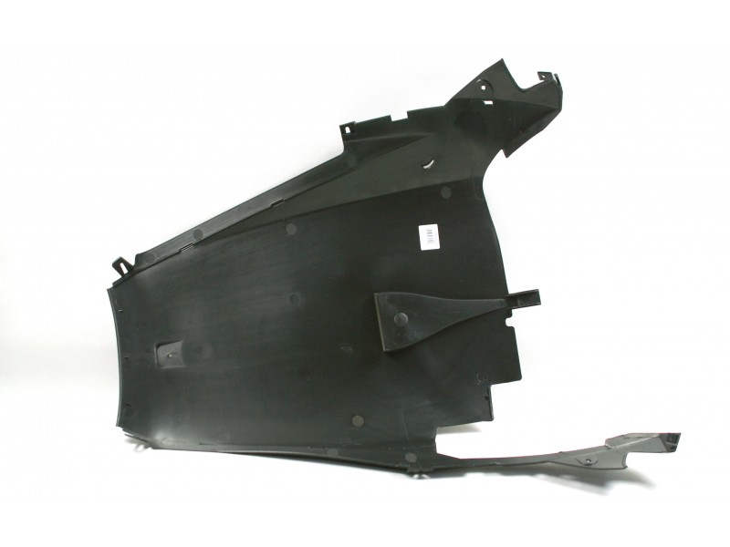 Under-floor cover for B-Max scooter