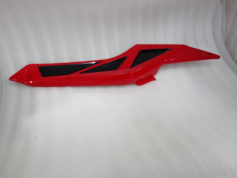 Right side cover red for B-Max scooter
