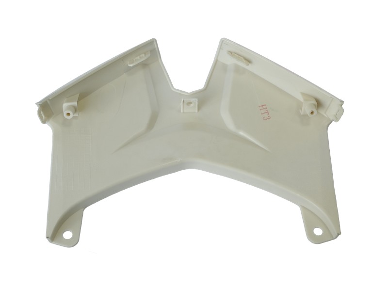 Cover - white trunk connector for B-Max scooter Cover - white trunk connector for B-Max scooter