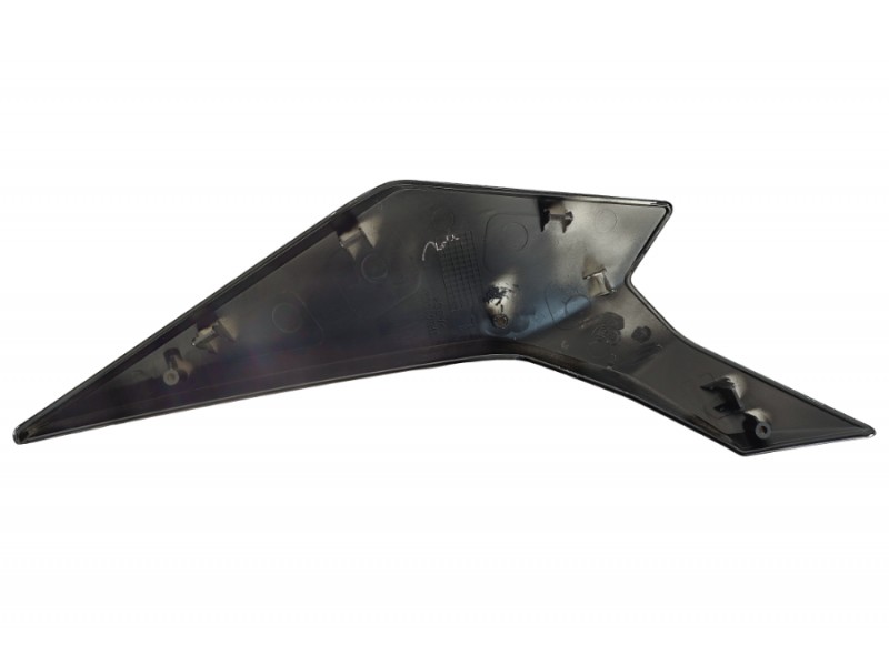 Front left cover BLADE R