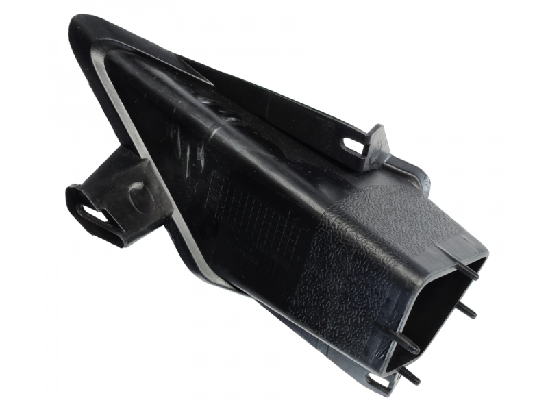 Left rear Cover air inlet BLADE R