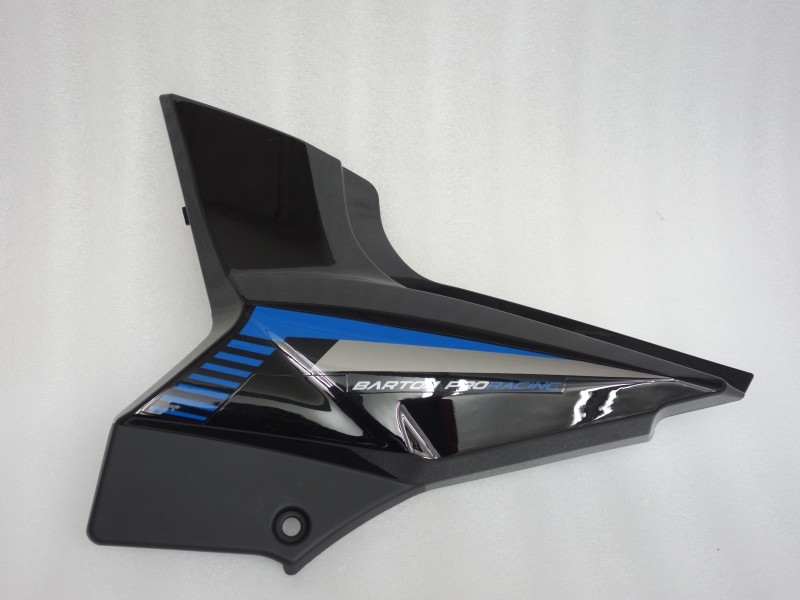 Cover left blue Street-R 125