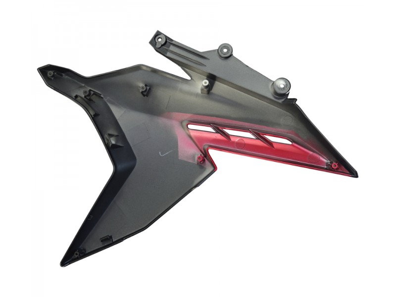 Front right top cover, red VOGE 300R