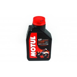 Olej silnikowy Motul 7100 4T 10W-40 syntetyczny (1litr) Olej silnikowy Motul 7100 4T 10W-40 syntetyczny (1litr)