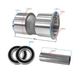 Rear wheel axle hub