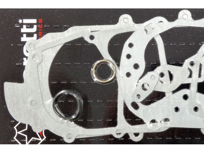 engine seals set SCOOTER 4T 50 (length of the drive cover gasket 430mm)