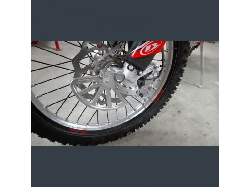 Protectie disc frana fata Beta RR 2T/4T '09-'18 P-TECH EPK001 Protectie disc frana fata Beta RR 2T/4T '09-'18 P-TECH EPK001