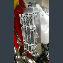 Protectii rediator Beta 2T RR 250/300 '13-'19/4T RR/RS 350-500 '13-'19 P-TECH RKK006 Protectii rediator Beta 2T RR 250/300 '13-'19/4T RR/RS 350-500 '13-'19 P-TECH RKK006