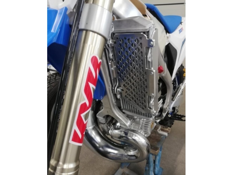 Protectii radiator TM Racing EN 250/300Fi' 19-'24 / EN 125/144Fi '20-'24 P-TECH RKK012 Protectii radiator TM Racing EN 250/300Fi' 19-'24 / EN 125/144Fi '20-'24 P-TECH RKK012