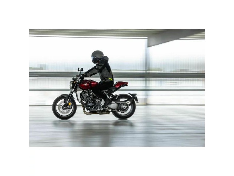 Geaca textil sport/touring impermeabila MACNA BRADICAL