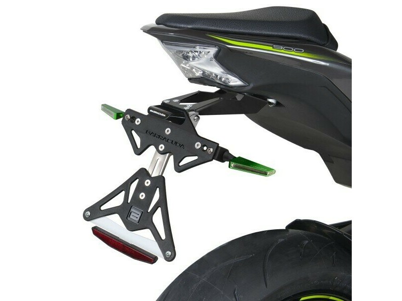 Kit suport numar de inmatriculare KAWASAKI Z900 (2017-2023) Kit suport numar de inmatriculare KAWASAKI Z900 (2017-2023)
