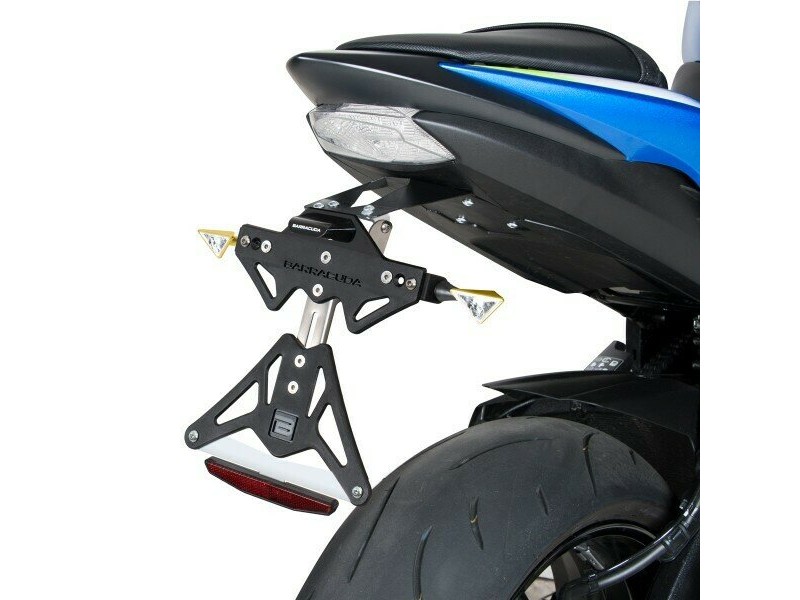 Suport de numar BARRACUDA SUZUKI GSX-S 950/1000 (2015-2023) GSX-S 750 (2017-2020) Suport de numar BARRACUDA SUZUKI GSX-S 950/1000 (2015-2023) GSX-S 750 (2017-2020)