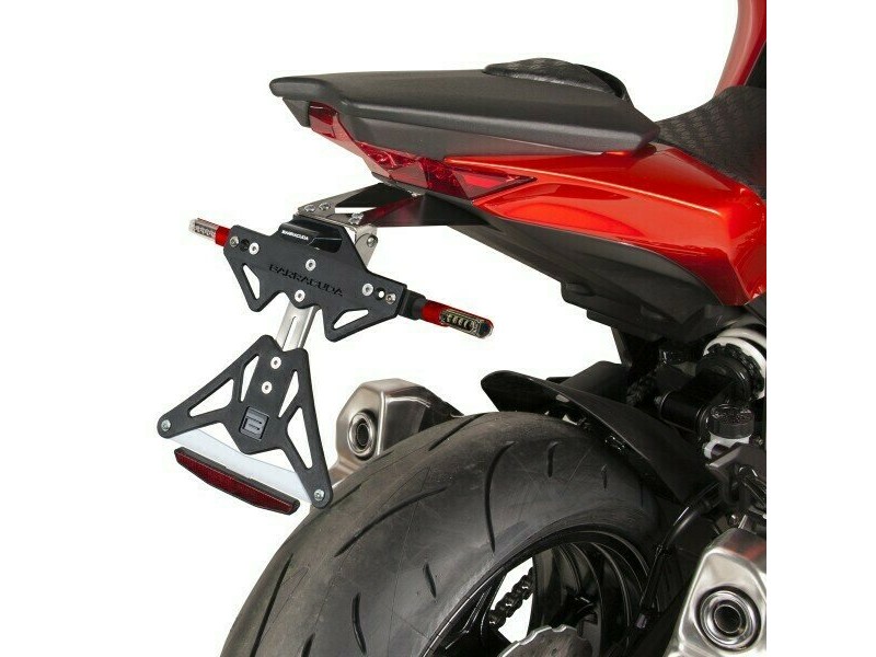 Suport de numar BARRACUDA KAWASAKI Z1000 (2014-2021) Suport de numar BARRACUDA KAWASAKI Z1000 (2014-2021)