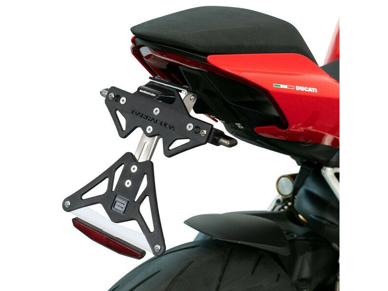 Kit suport numar de inmatriculare DUCATI PANIGALE V4/V2 (2020-2023) STREETFIGHTER V4/V2 (2020-2023) Kit suport numar de inmatriculare DUCATI PANIGALE V4/V2 (2020-2023) STREETFIGHTER V4/V2 (2020-2023)