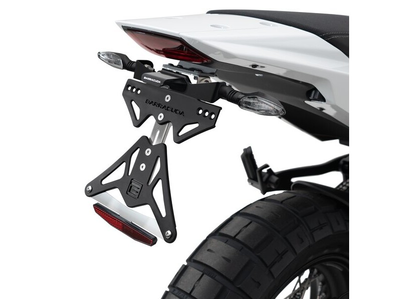 Kit suport numar de inmatriculare specific OEM MOTOMORINI X-CAPE (2022) Kit suport numar de inmatriculare specific OEM MOTOMORINI X-CAPE (2022)