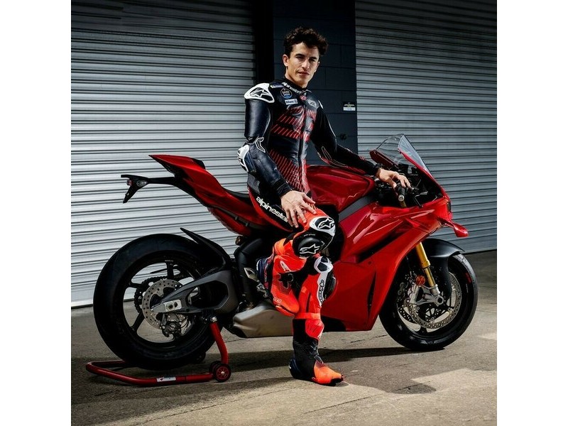 Cizme moto race ALPINESTARS SUPERTECH R VENTED MM93 REPLICA Cizme moto race ALPINESTARS SUPERTECH R VENTED MM93 REPLICA