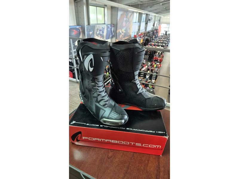 Cizme sport/touring FORMA PHANTOM - Produs RESIGILAT Cizme sport/touring FORMA PHANTOM - Produs RESIGILAT