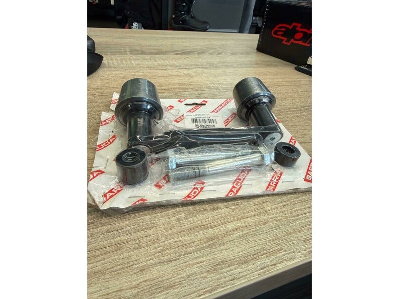 Protectii motor HONDA CBR600RR (2013-2024) RESIGILAT - BARRACUDA