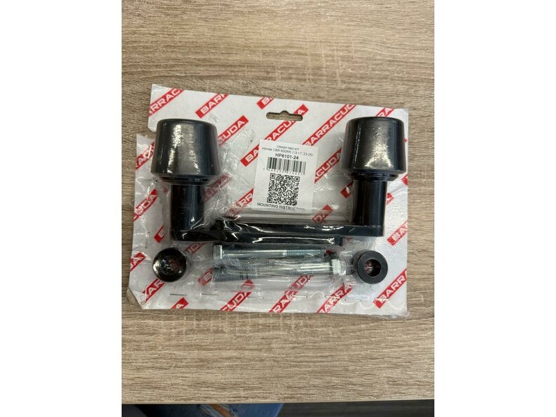 Protectii motor HONDA CBR600RR (2013-2024) RESIGILAT - BARRACUDA