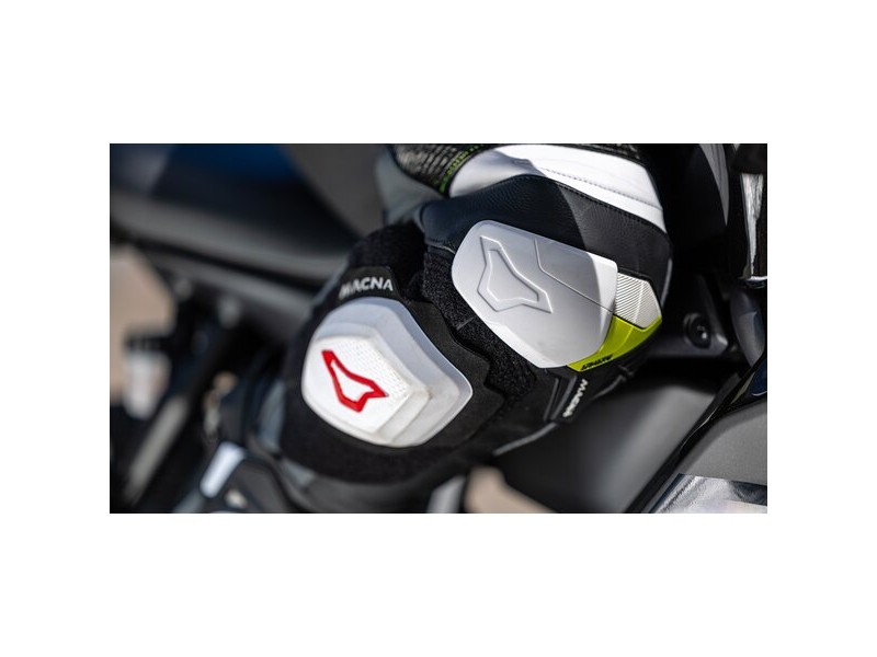 Combinezon de piele 1 piesa MACNA CHROMIQ Combinezon de piele 1 piesa MACNA CHROMIQ