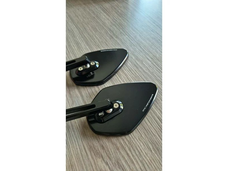 Oglinzi capat de ghidon BARRACUDA SKIN-X BAR END B-LUX - RESIGILAT