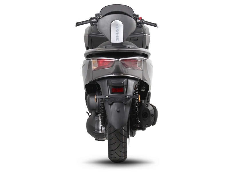 Sistem de fixare SHAD H0FR33RV pentru spatar SHAD Sistem de fixare SHAD H0FR33RV pentru spatar SHAD