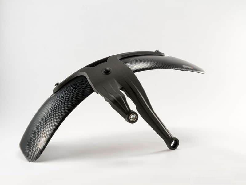 Aripa de spate PUIG 8595C with support carbon look