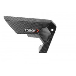 Rear brake tank cover PUIG 8542C carbon look Rear brake tank cover PUIG 8542C carbon look