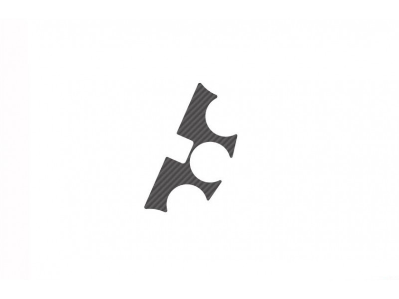 Yoke protector PUIG X-TREME 9102C carbon look Yoke protector PUIG X-TREME 9102C carbon look