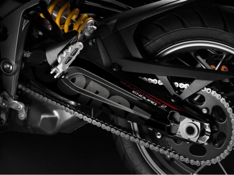 Swing arm protector PUIG GS 20213N Negru Swing arm protector PUIG GS 20213N Negru