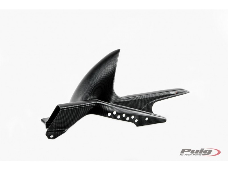 Aripa de spate PUIG S 3557C carbon look