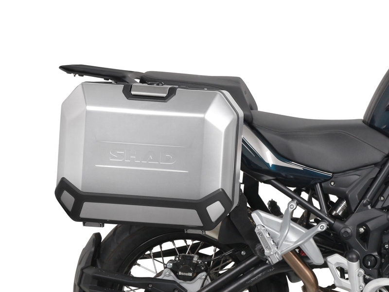 Set complet de cutii laterale de aluminiu, SHAD TERRA, 36L / 47L, incluzand kit de montaj SHAD BENELLI TRK 502X Set complet de cutii laterale de aluminiu, SHAD TERRA, 36L / 47L, incluzand kit de montaj SHAD BENELLI TRK 502X