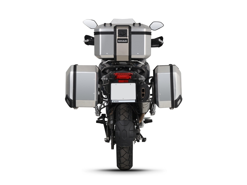 Set complet de cutii de aluminiu SHAD TERRA, 37L cutie centrala si 36L / 47L cutii laterale, incluzand set de montaj si placa SHAD BENELLI TRK 502X Set complet de cutii de aluminiu SHAD TERRA, 37L cutie centrala si 36L / 47L cutii laterale, incluzand set de montaj si placa SHAD BENELLI TRK 502X