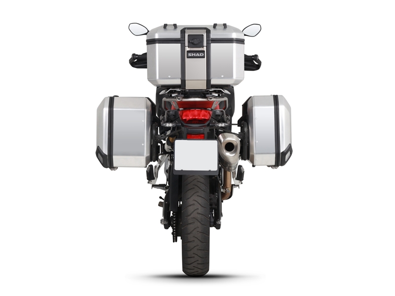 Set complet de cutii de aluminiu SHAD TERRA, 37L cutie centrala si 36L / 47L cutii laterale, incluzand set de montaj si placa SHAD BMW F 750 GS/ F 850 GS/ F 850 GS Adventure Set complet de cutii de aluminiu SHAD TERRA, 37L cutie centrala si 36L / 47L cutii laterale, incluzand set de montaj si placa SHAD BMW F 750 GS/ F 850 GS/ F 850 GS Adventure