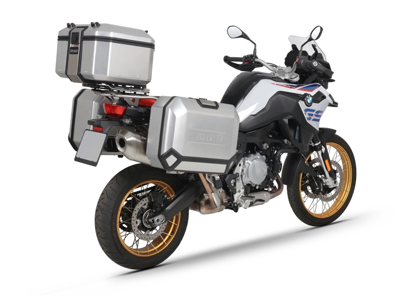 Set complet de cutii aluminiu SHAD TERRA, 48L cutie centrala si 36L / 47L cutii laterale, incluzand set de montaj si placa SHAD BMW F 750 GS/ F 850 GS/ F 850 GS Adventure