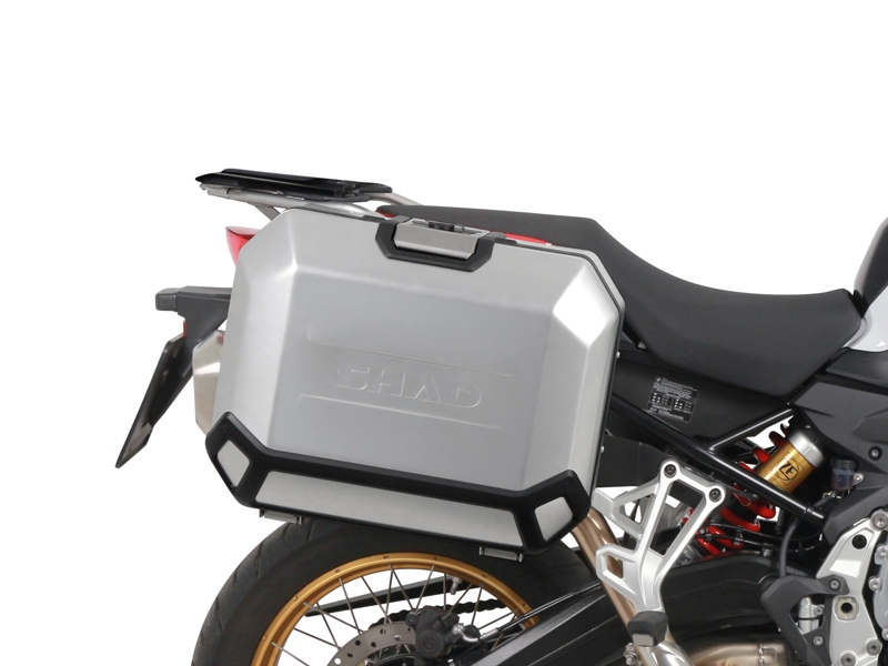 Set complet cutii aluminiu laterale, 36L / 47L SHAD TERRA NEGRU, include kit montare SHAD BMW F 750 GS/ F 850 GS/ F 850 GS Adventure Set complet cutii aluminiu laterale, 36L / 47L SHAD TERRA NEGRU, include kit montare SHAD BMW F 750 GS/ F 850 GS/ F 850 GS Adventure
